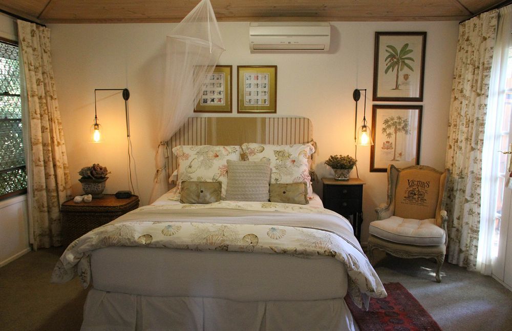 Arabella Guesthouse Alexandra Headland Exterior foto